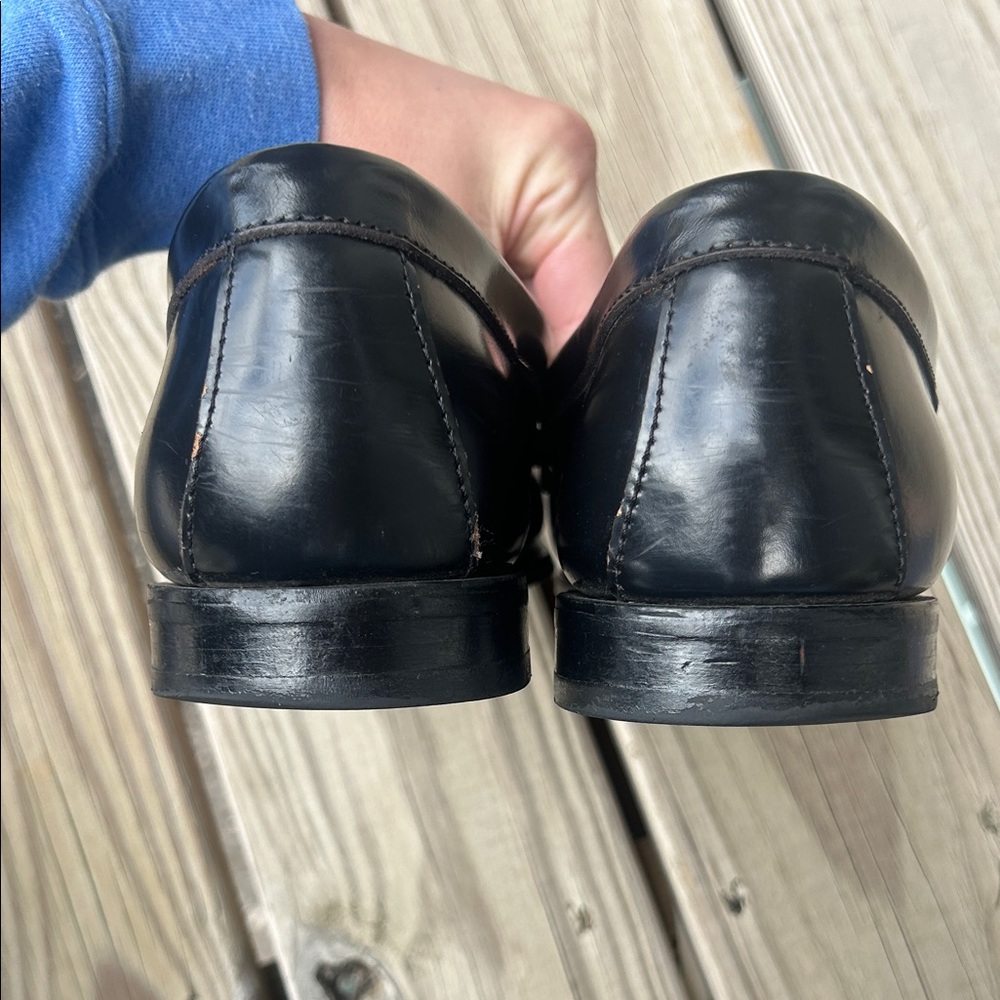 G.H. Bass Weejuns Black Leather Penny Loafers - Picture 8 of 14